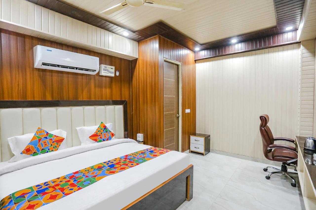 Fabhotel Jms Residency Dehradun Dış mekan fotoğraf